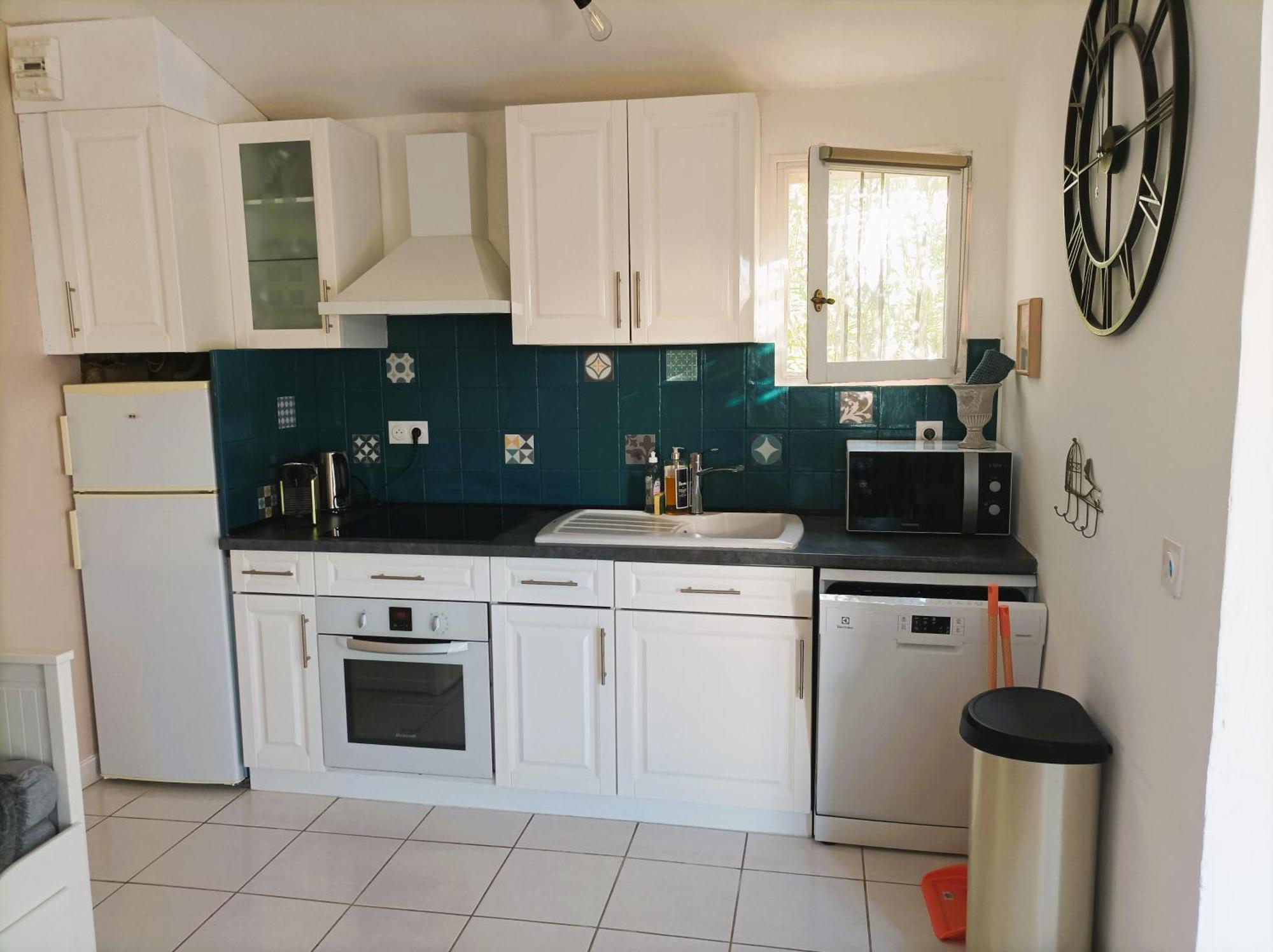 Le Studio Charme Et Tranquillite Le Plan-de-la-Tour Luaran gambar